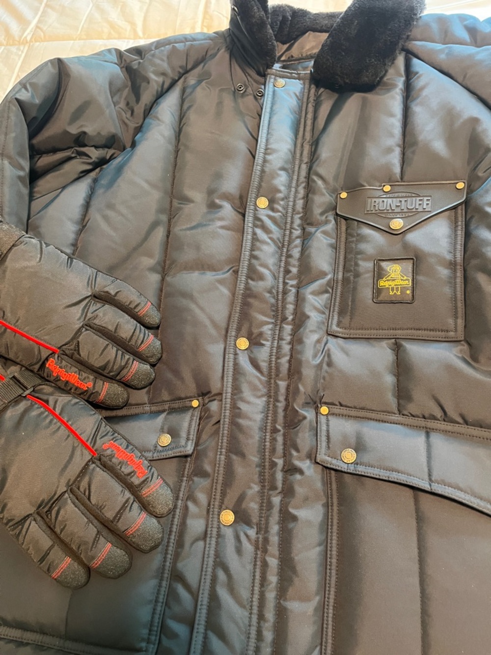 Iron Tuff Men’s Black Insulated Puffer Work Jacket with Faux Fur Collar